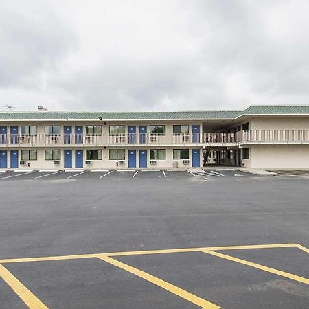 Motel 6 Kansas City, Mo - Airport Luaran gambar